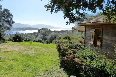 Image de Magnifique chalet vue mer, à quelques minutes des plages.