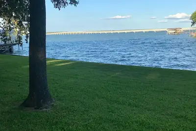Image de Prenez un lac au Casa Reel!