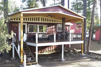 Image de Cabine confortable et rustique de Pine Ridge avec de belles vues - Midtown Ruidoso