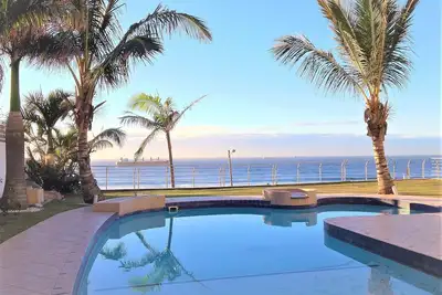 Appartement Seashelles A avec vue sur la plage à Umhlanga Rocks