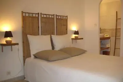 Image de Gîtes Chambres d'Hôtes de charme au coeur de la Réserve naturelle des Maures
