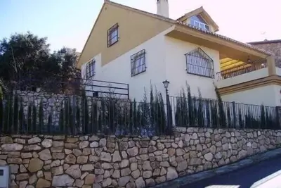 Image de Villa avec piscine près de grenade la merveilleuse ville de l'alhambra