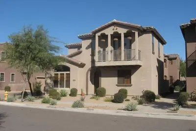 Image de Maison familiale confortable, calme et fermée, 2 piscines, 2 téléviseurs / Blu-ray, Internet, barbecue
