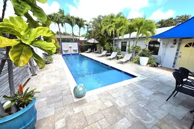 Image de Magnifique 1br avec piscine au sel, à pied de l'avenue / plages (Iv +)