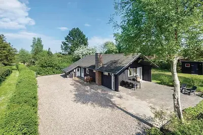 Image de Magnifique maison à Sydals avec sauna