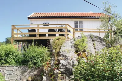 Image de Belle maison à Staubø avec vue sur la.