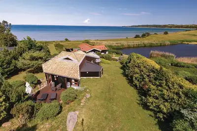 Image de Belle maison à Fårevejle avec WiFi