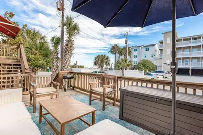 Image de Salty Shack Unité B - 1 er bloc E Arctic Ave - En face de la plage