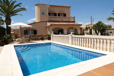 Image de Villa López, parc naturel de S´Amarador