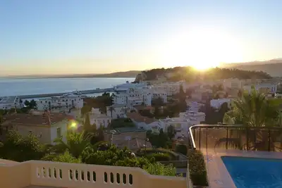 Image de Une Des Plus Belles Vue De Nice / Mont Boron / Basse Corniche - Piscine 🌈🌈