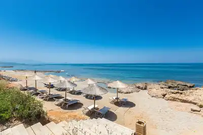 Image de Brand New Front de mer de haute qualité Villas avec des installations de plage privée