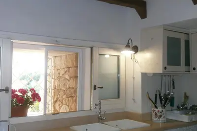 Image de En Zone Panoramique, Grand Jardin Avec Parking Prive, Wifi, Chauffage