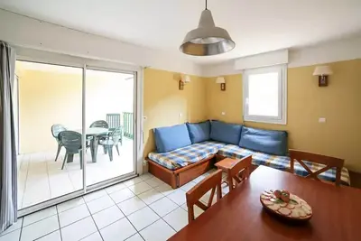 Image de 2 Pièces 5 Personnes Sélection