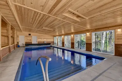 Image de Green Acres Lodge avec sentier privé (10 minutes à Hocking Hills Trails)