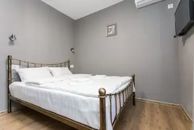 Image de Falcon Apartments - 300 Aragveli