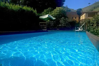 Image de Ancienne ferme oléicole de 5 chambres avec grande piscine