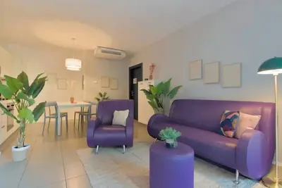 Image de Apartment with pool, jacuzzi, walk to restaurants