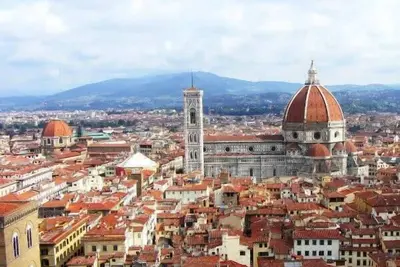 Image de 2 bedroom Florence apartment