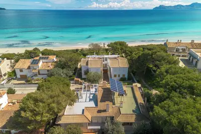 Image de Natural House Park, à seulement 50 mètres de la plage