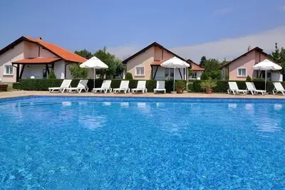 Image de Maison de vacances Bryastovets pour 1 - 6 personnes avec 3 chambres à coucher - Maison de vacances