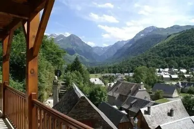 Image de Résidence en vallée du louron avec superbe vue sur fond de vallée