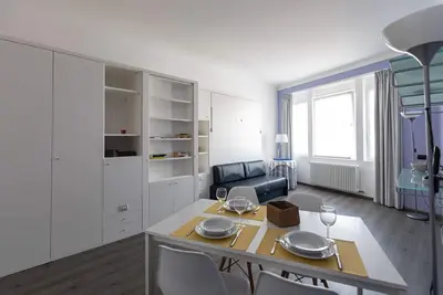 Image de Lavanda, au coeur de Stresa, a quelques pas du Lac Majeur, terrasse, WiFi, clim