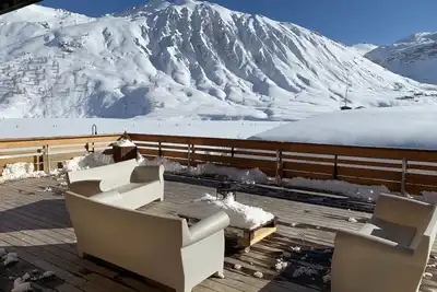 Image de Chalet Canvolan, 7 pièces, 12 personnes, Tignes le Lac, sur terrasse et jardin