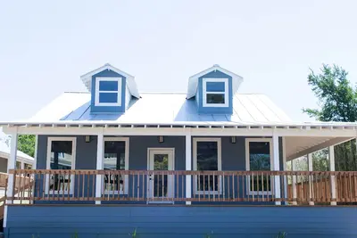 Image de Cottage familial dans le Texas Hill Country