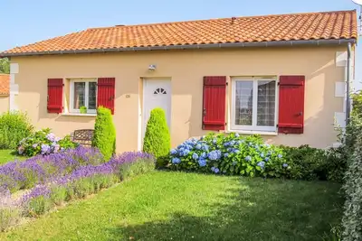 Image de Luxueuse villa aux Forges avec piscine