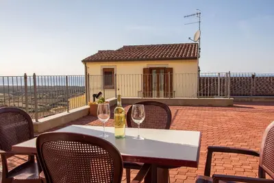 Image de Appartement 3 pièces, rez-de-chaussée, 6 lits, vue mer