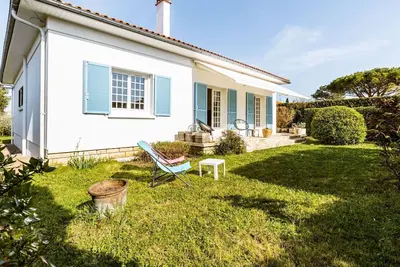 Image de Magnifique maison de vacances privée pour 5 personnes avec Wifi, Tv, terrasse et parking