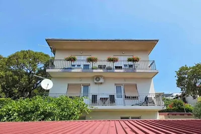 Appartement de vacances avec balcon et climatisation