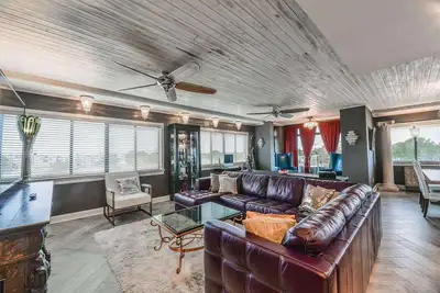 Image de Paradiso - Condo divin, emplacement idéal, accessible à tous les centres-villes