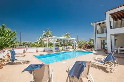 Image de Rent a Luxury Villa in Cyprus Close to the Beach, Protaras Villa 1220