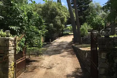 Image de Belle villa classée 3*, 60m², indépendante, au calme, propriété arborée et fermée