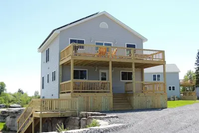 Image de Spectaculaire maison de 5 chambres / 3 salles de bain # 16