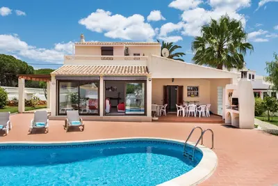 Image de Isabel - Charming villa in Galé