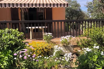 Image de T2- duplex, gde terrasse - dans petite résidence à St Aygulf