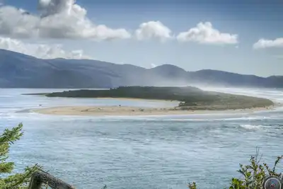 Image de Luxe à son meilleur ~~ 4 Chambre 3 1/2 bain Sur privé 3 trous de golf