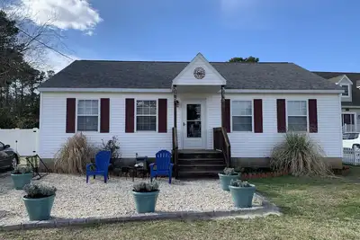 Image de 4 chambres, confortable et confortable!