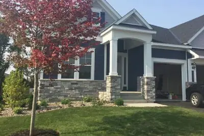 Image de Maison de luxe privée à 25 minutes du centre-ville de Minneapolis
