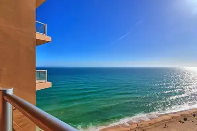 Image de Incroyable Phase 2 Vues sur l'océan! 2 chambres 2 salles de bain Las Palomas Beach Condo