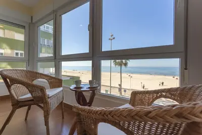 Horizonte Sunny Home by Cadiz4Rentals
