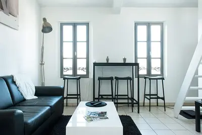 Image de Appartement très lumineux et sans vis à vis