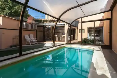 Image de Maison D'Ernesto. Porche, Garage Et Jardin.