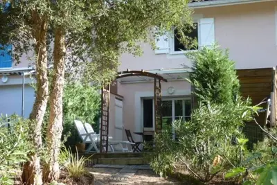 Image de Belle villa patio avec jardin arboré à  700 m de l'océan