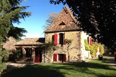 Image de Maison de charme périgourdine du 17ème siècle son Pigeonnier sa Piscine à Urval.