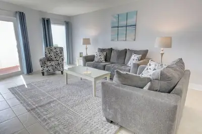 Image de 1br / 1ba - Front du golfe avec une vue magnifique sur le golfe et la piscine
