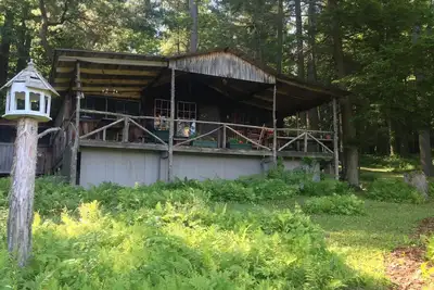 Image de Adirondack-Style / Cottage-belle vue sur le lac et la montagne-paisible!