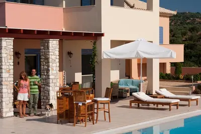 Image de Villa En Messisnia, vue penthouse, conviviale et familiale